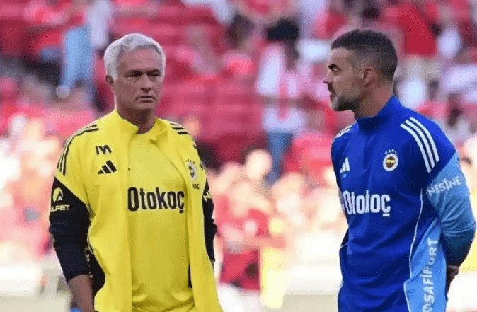 示好多家豪门!穆里尼奥想要回归!国米,曼联成大热,有望逆袭