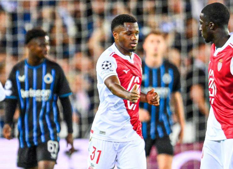 法甲第3耻辱一战:欧冠被灌4球,巴萨昔日天才破门挽回颜面