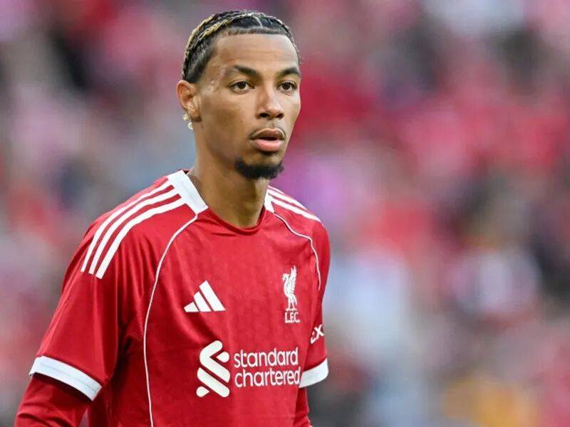 曼联降级机会,比参加欧冠还要大,利物浦阿森纳可以争冠